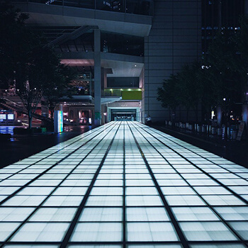 Lastryko do kancelarii prawnej – elegancja i trwałość w profesjonalnym wnętrzu